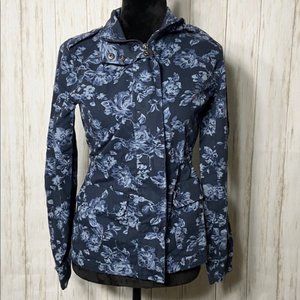 Francesca’s Miami floral Anorak blue jacket